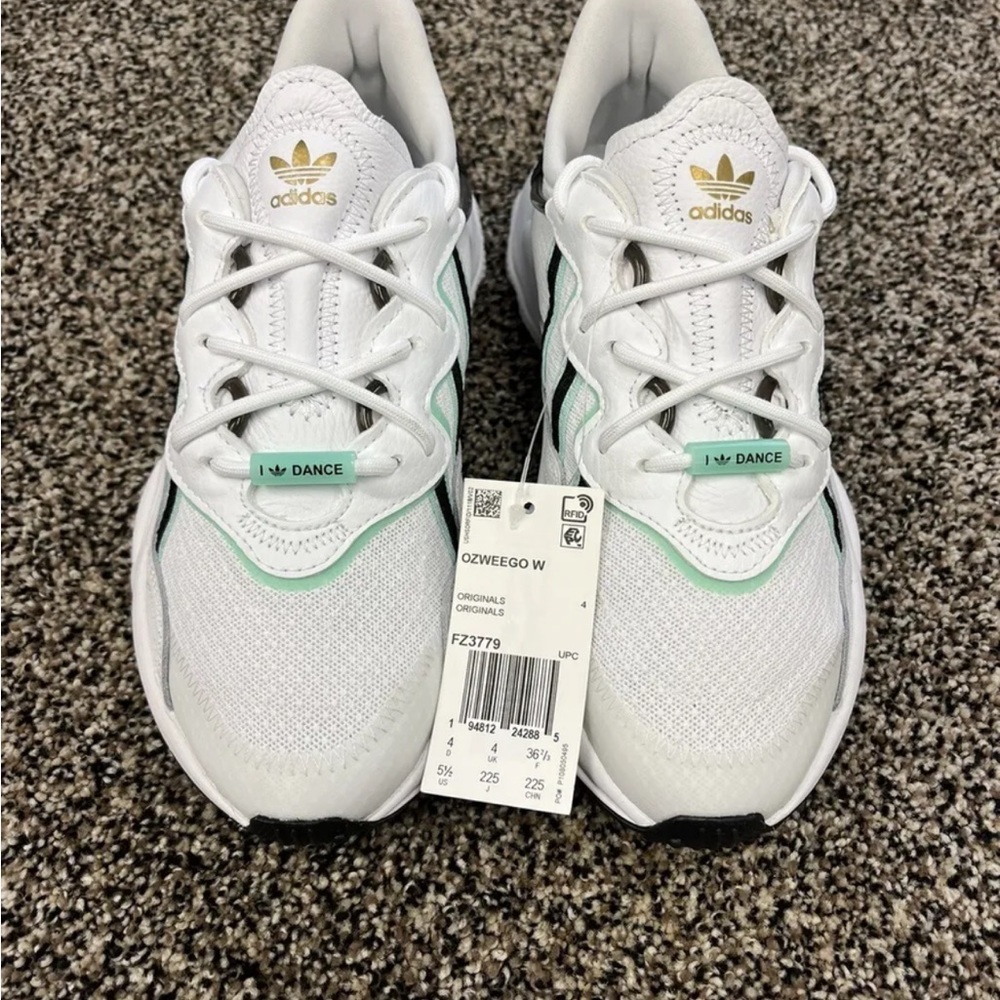 Adidas Originals Ozweego I Love Dance Womens Dance Shoes White FZ3779 Size 5.5